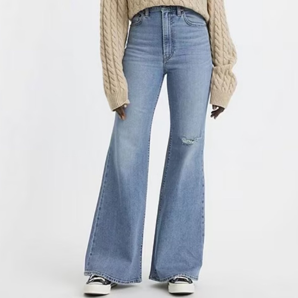 Levi's High Rise Flare Leg Jeans Medium Blue Size 24 Bell